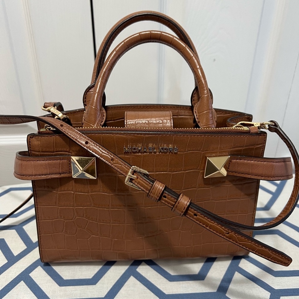 Michael Kors crossbody bag